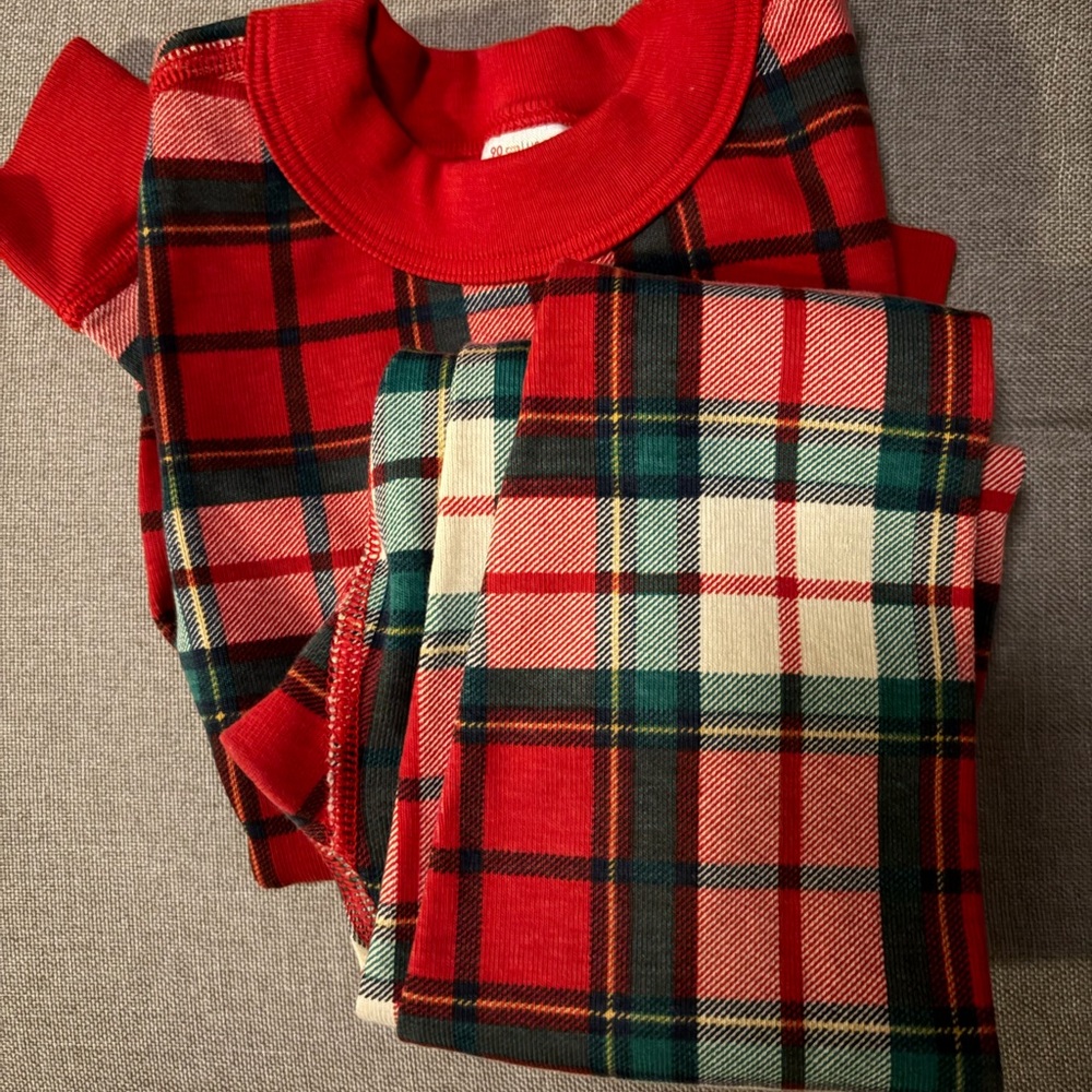 Hanna Andersson Red Plaid Pajama Set